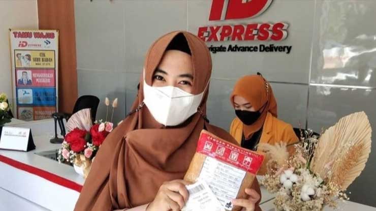 Cara Melacak Paket ID Express Lewat Kantor