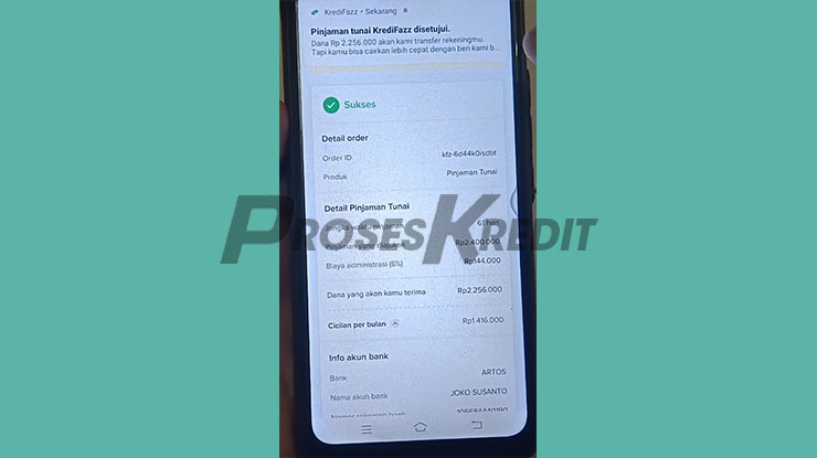 Berhasil Pinjam Uang di KrediFazz