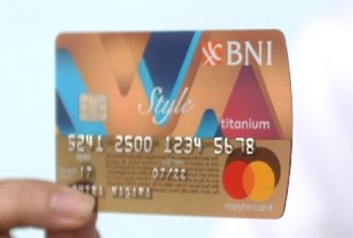 10. Kartu Kredit BNI Silver Card
